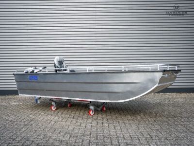 Aluminium platbodem J300